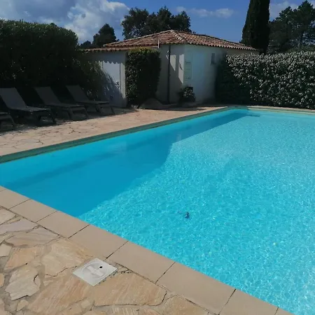 Dans Petite Avec Piscine A 10 Minutes Des Plages Proche Vecchio Porto-Vecchio (Corsica)
