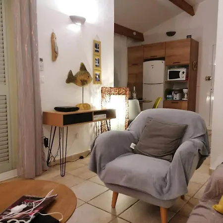 Dans Petite Avec Piscine A 10 Minutes Des Plages Proche Vecchio