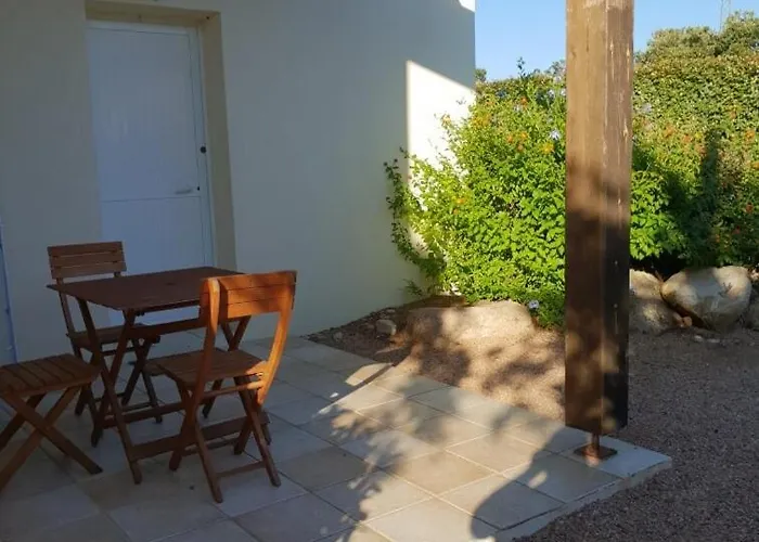 Dans Petite Avec Piscine A 10 Minutes Des Plages Proche Vecchio Vakantiehuis Porto-Vecchio (Corsica)