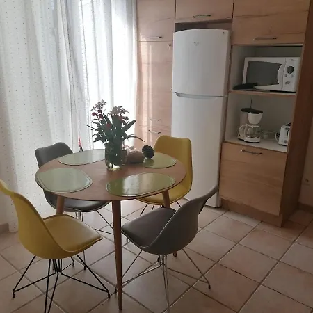 Tatil Evi Dans Petite Avec Piscine A 10 Minutes Des Plages Proche Vecchio