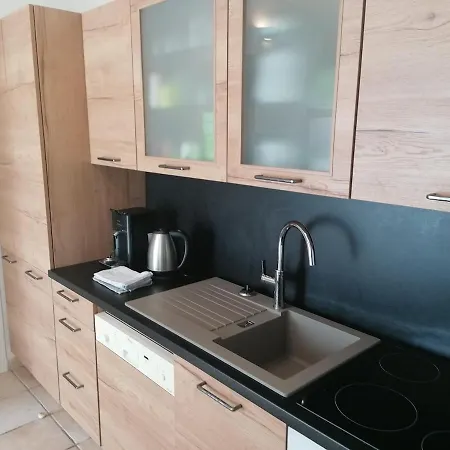 Dans Petite Avec Piscine A 10 Minutes Des Plages Proche Vecchio * Porto-Vecchio (Corsica)