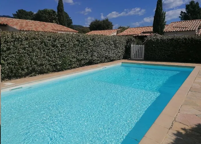 Dans Petite Avec Piscine A 10 Minutes Des Plages Proche Vecchio 別荘 *