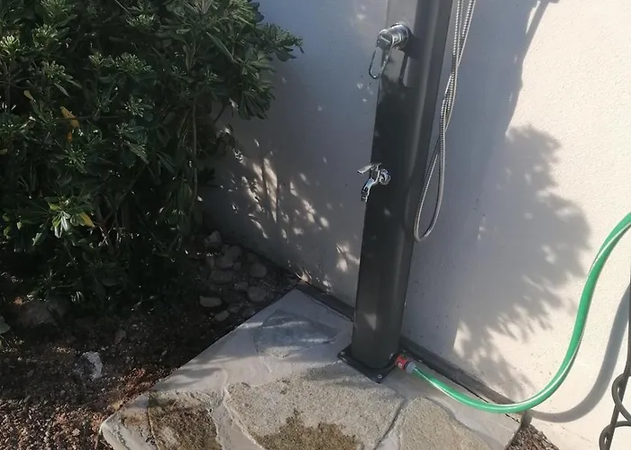 別荘 Dans Petite Avec Piscine A 10 Minutes Des Plages Proche Vecchio